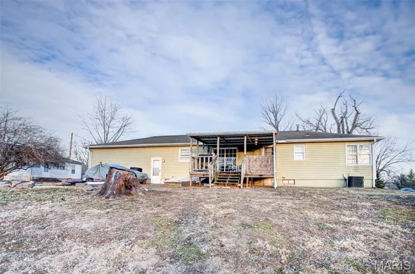 $119,500 | 608 Harman Street, Pleasant Hill, IL 62366