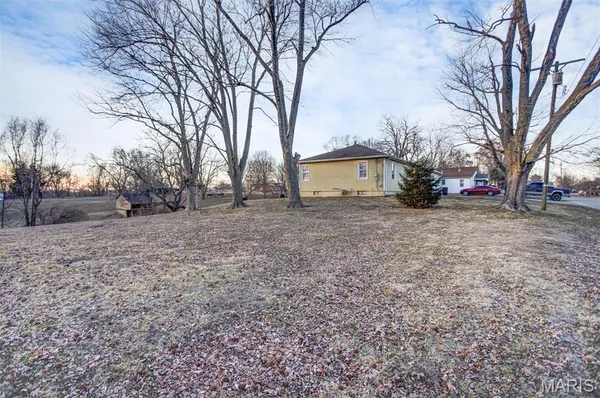 $119,500 | 608 Harman Street, Pleasant Hill, IL 62366