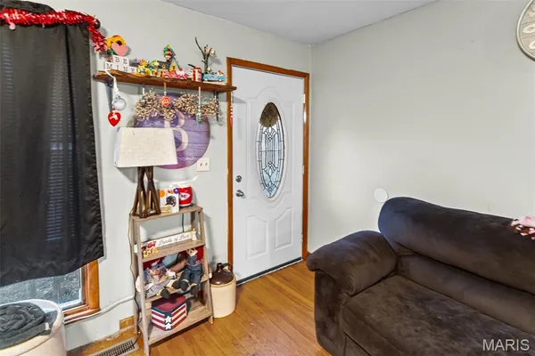 $119,500 | 608 Harman Street, Pleasant Hill, IL 62366