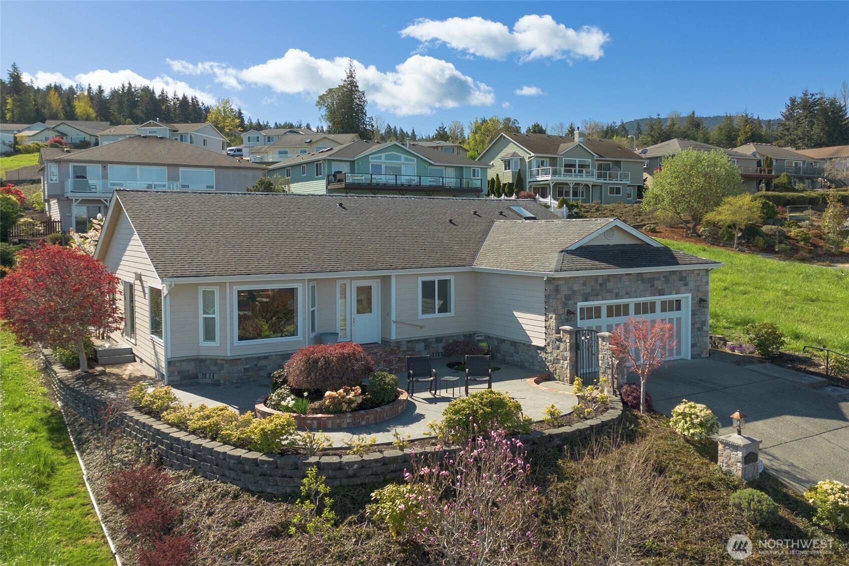 31 Topaz Way Sequim, WA 98382 - Photo 3 of 37