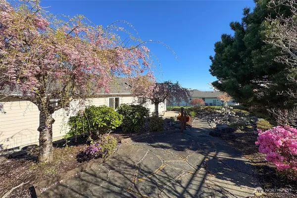 $599,950 | 31 Topaz Way, Sequim, WA 98382