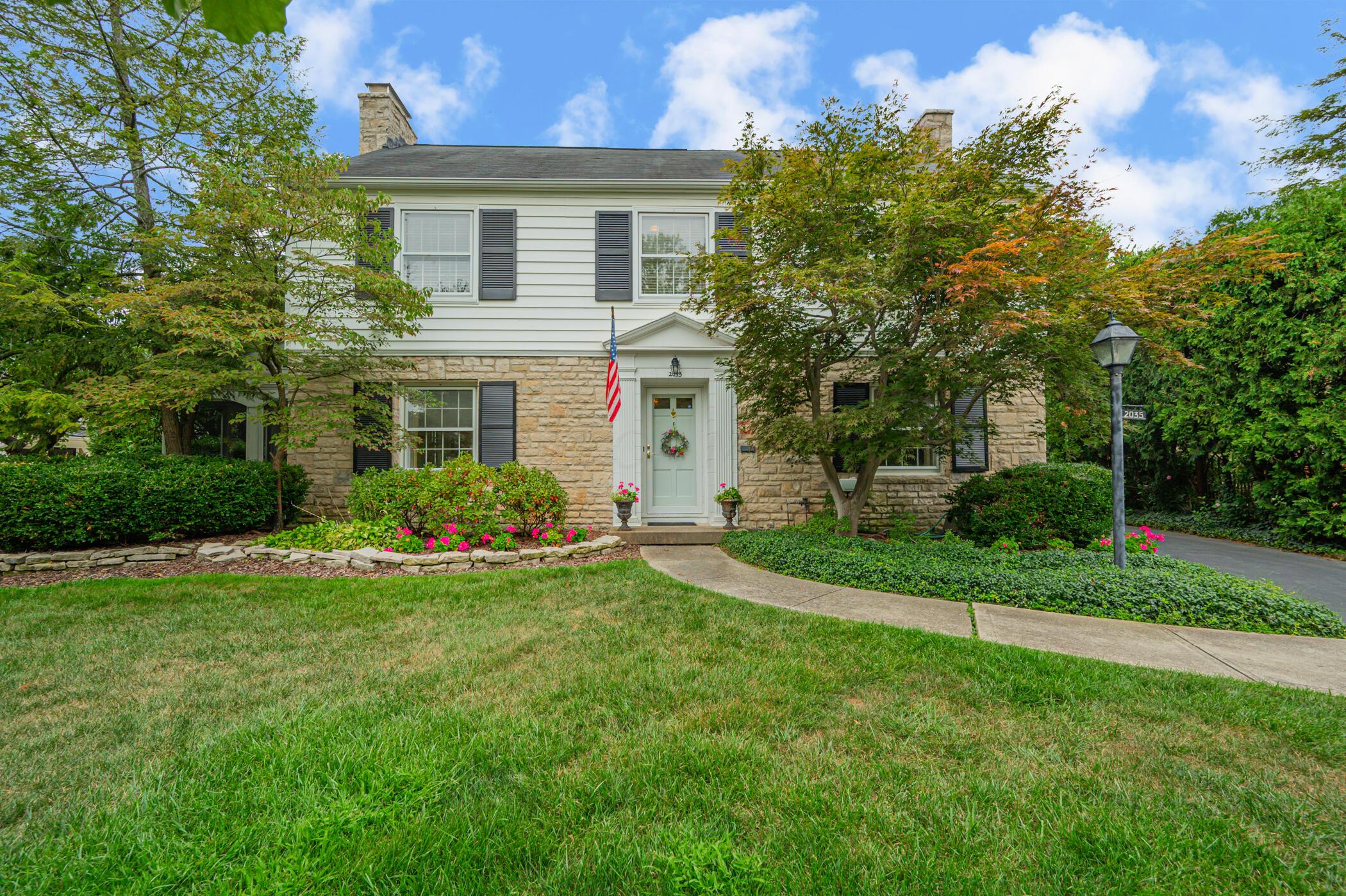 2035 Andover Road Columbus, OH 43212 - Photo 2 of 72 Front