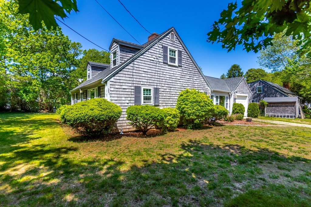 3 Yacht Club Road Barnstable, MA 02632 - Photo 2 of 38
