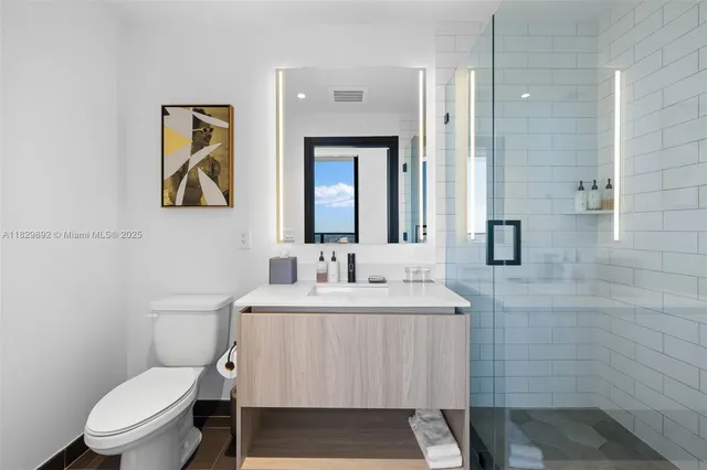 $10,000 | 398 Northeast 5th Street, Unit 4418, Miami, FL 33132