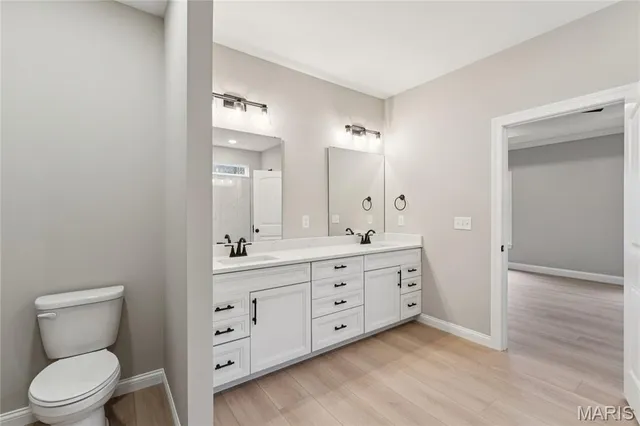 $599,900 | 431 Shady Trail Drive, Troy, MO 63379