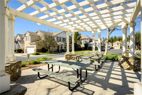 $4,650 | 23315 Portland Lane, Valencia, CA 91355