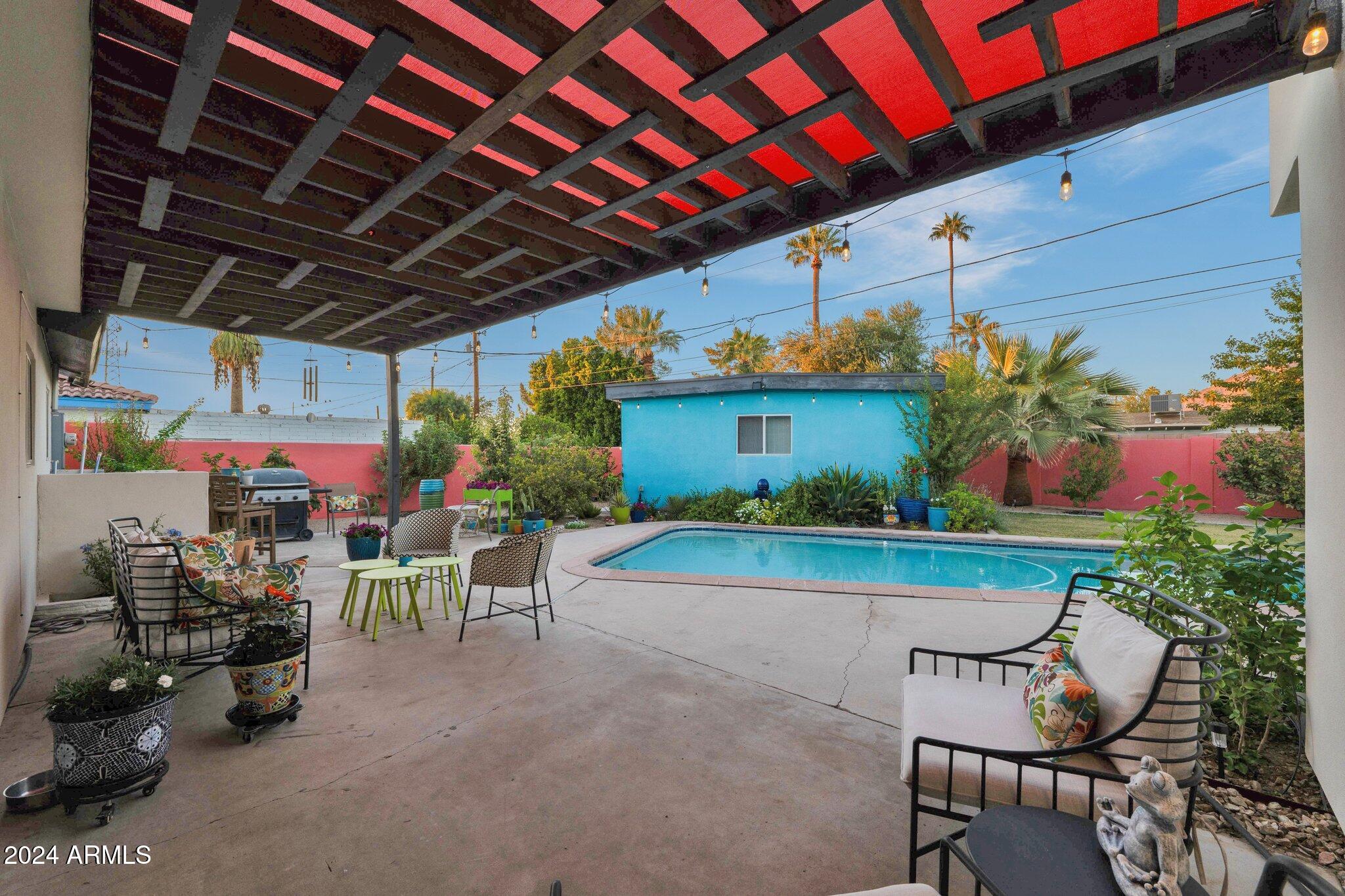 5316 East Thomas Road Phoenix, AZ 85018 - Photo 18 of 24 Covered Patio & Pool