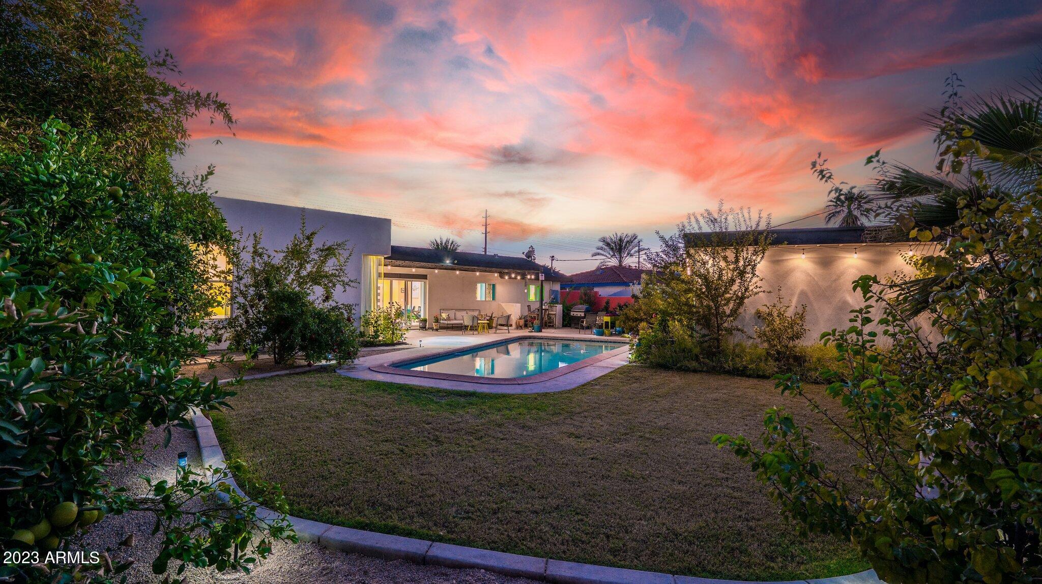5316 East Thomas Road Phoenix, AZ 85018 - Photo 22 of 24 Grounds & Fruit Trees