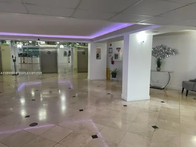 $2,000 | 800 Parkview Drive, Unit 605, Hallandale Beach, FL 33009