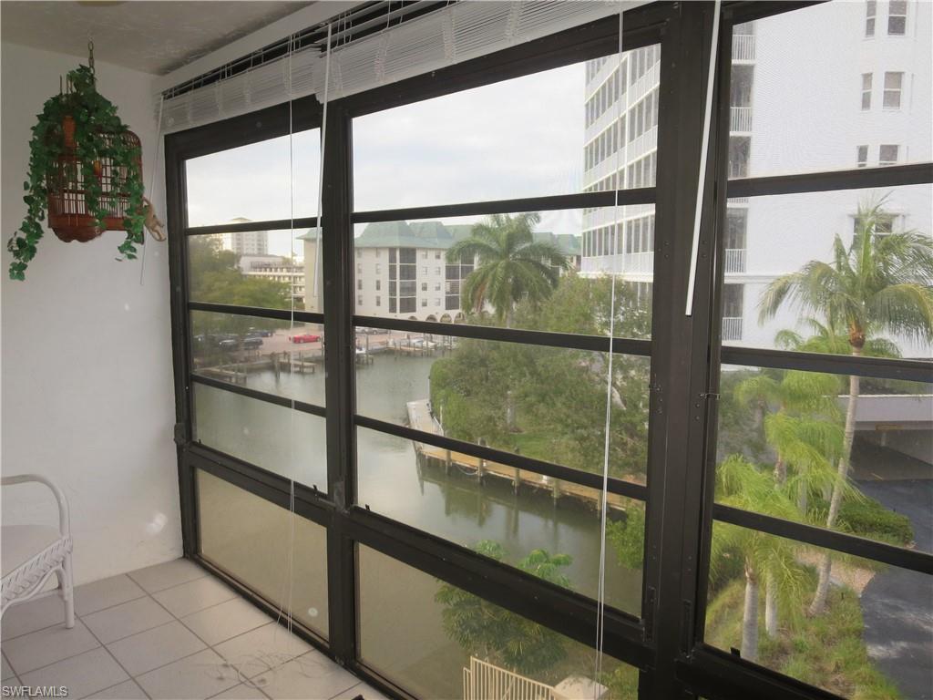 377 Vanderbilt Beach Road, Unit 304 Naples, FL 34108 - Photo 4 of 19 Gallery Image 4