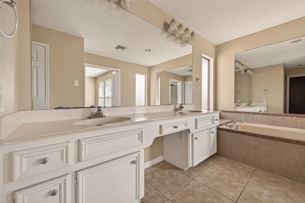 $2,290 | 14703 Stanbridge Drive, Houston, TX 77083