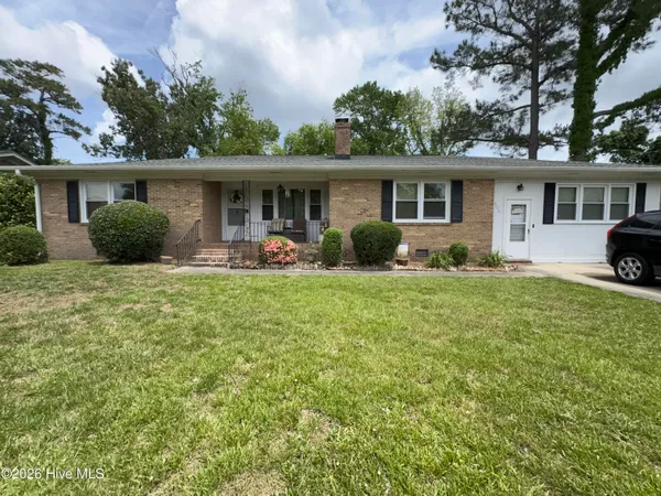 $290,000 | 1716 Crescent Drive, Elizabeth City, NC 27909