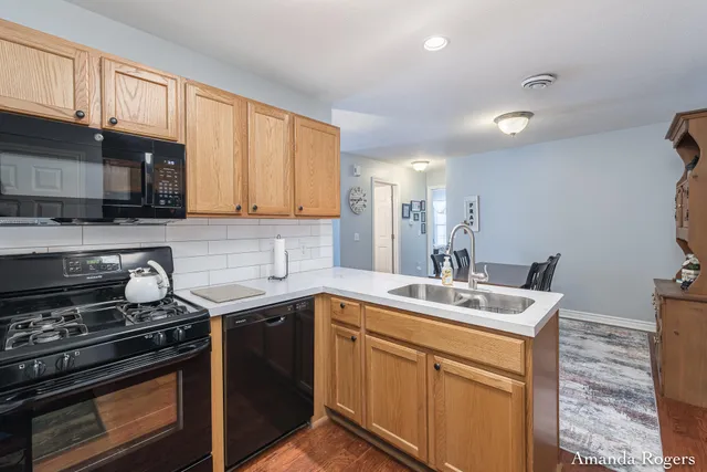 $225,000 | 1800 Sibley Street, Lowell, MI 49331