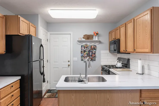 $225,000 | 1800 Sibley Street, Lowell, MI 49331