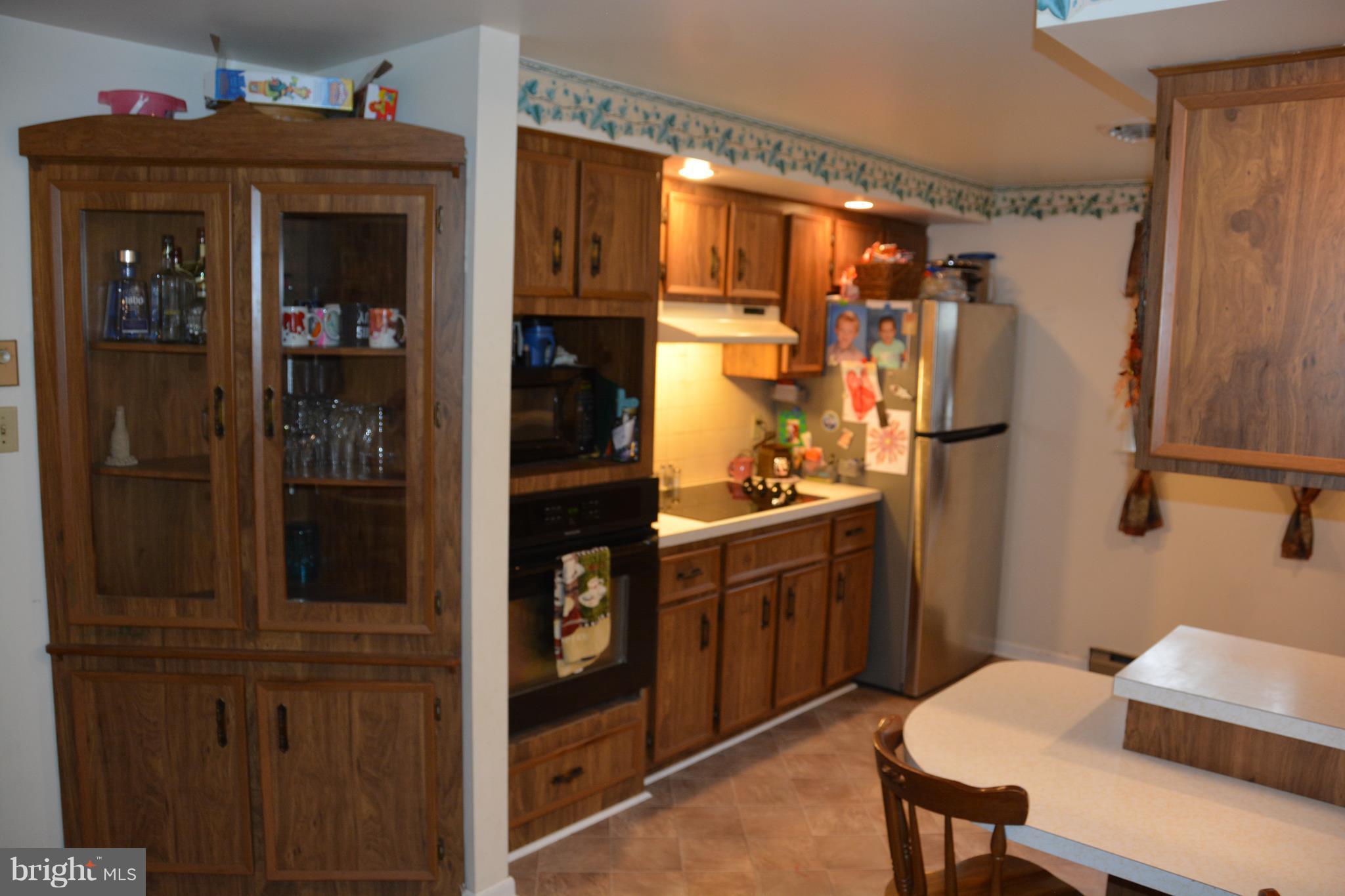 545 Whissens Ridge Road Winchester, VA 22602 - Photo 6 of 30 Kitchen