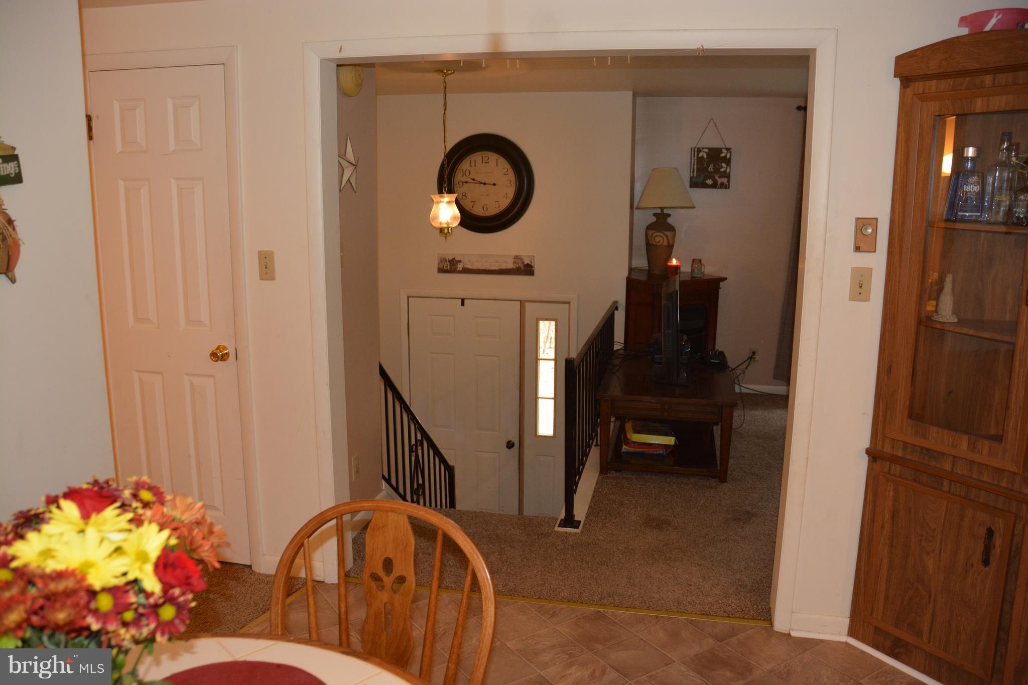 545 Whissens Ridge Road Winchester, VA 22602 - Photo 9 of 30 Interior (General)