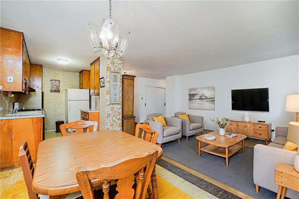 1935 Shore Parkway, Unit 8E Brooklyn, NY 11214 - Photo 4 of 26 Virtual