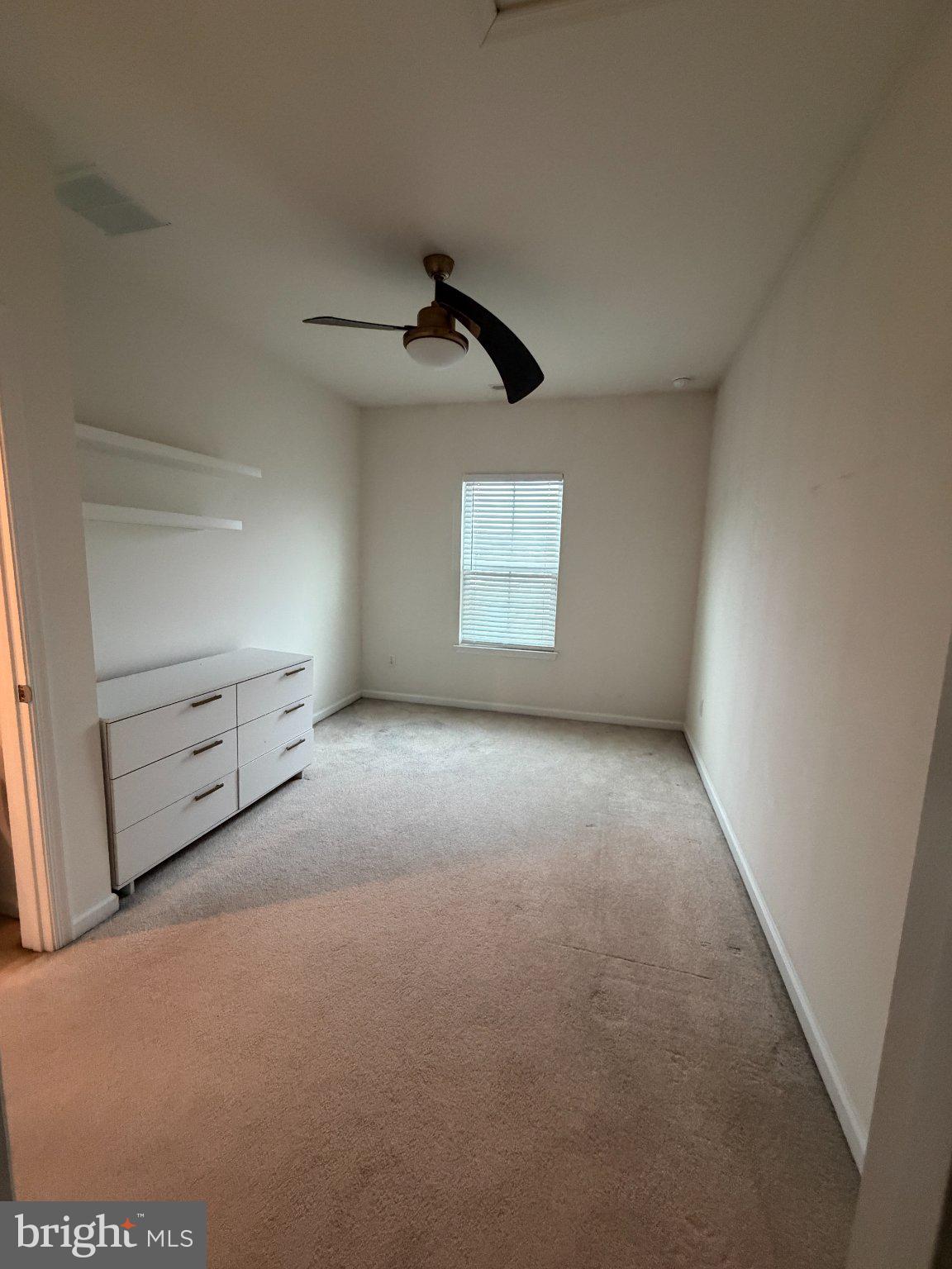200 Iannelli Road Clarksboro, NJ 08020 - Photo 22 of 27 Bright and airy blank canvas room.