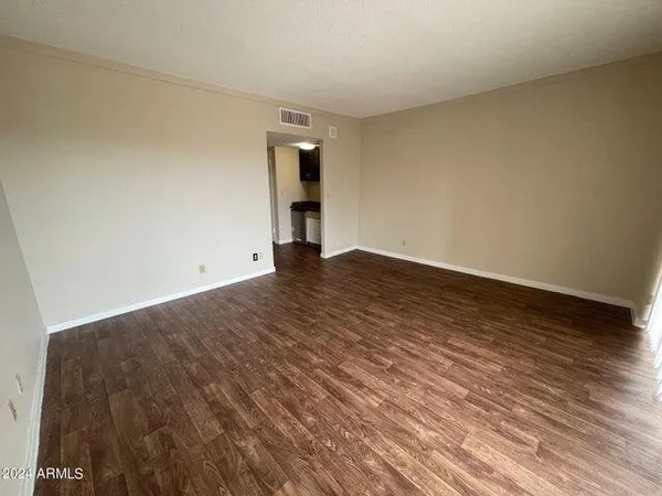 $900 | 4750 North Central Avenue, Unit 4S, Phoenix, AZ 85012