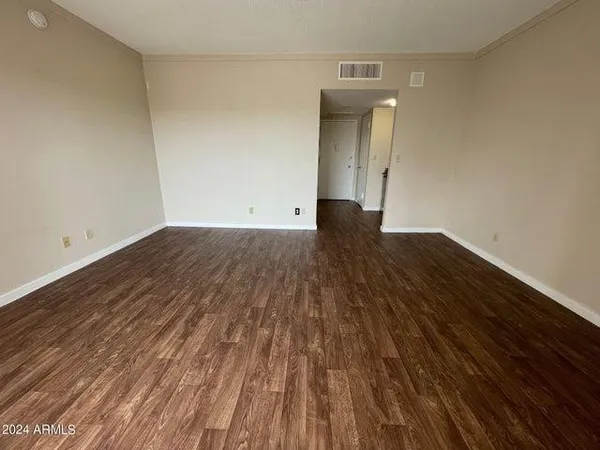 $900 | 4750 North Central Avenue, Unit 4S, Phoenix, AZ 85012
