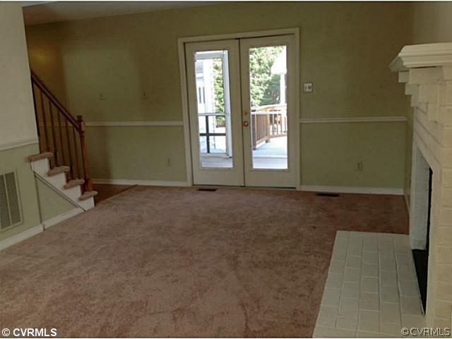 5203 Reids Pointe Road Glen Allen, VA 23060 - Photo 6 of 16 Den/Family/Great Room - Large and inviting family