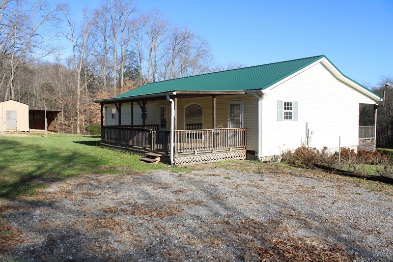 684 Shoulder Strap Branch Road Vanleer, TN 37181 - Photo 12 of 13 Gallery Image 12
