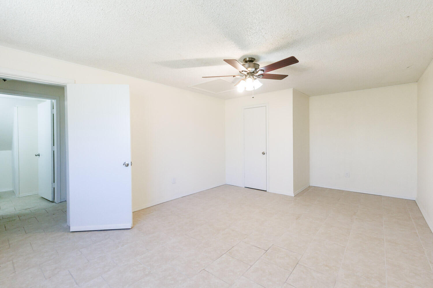 2426 24th Street, Unit A Lubbock, TX 79411 - Photo 11 of 18 11