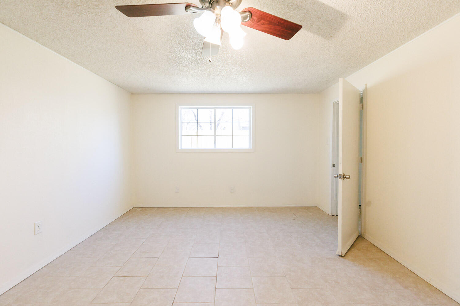 2426 24th Street, Unit A Lubbock, TX 79411 - Photo 12 of 18 12