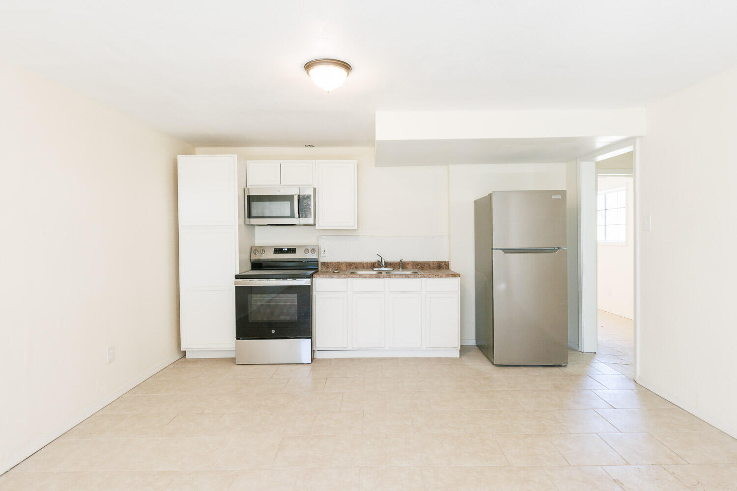 2426 24th Street, Unit A Lubbock, TX 79411 - Photo 4 of 18 4