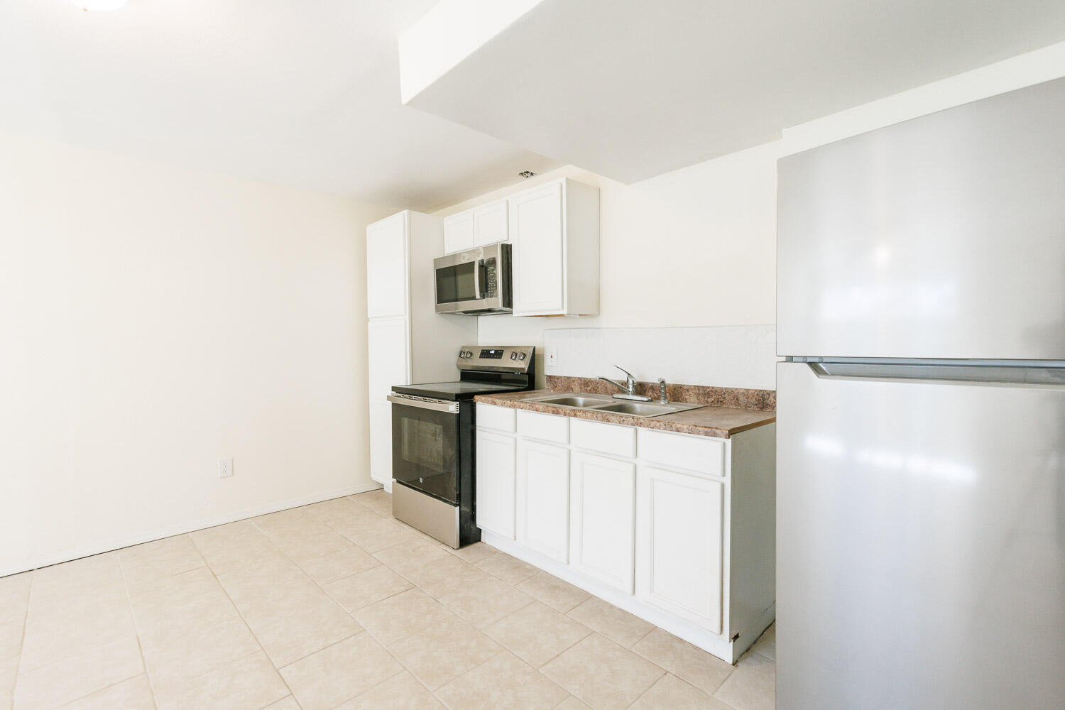 2426 24th Street, Unit A Lubbock, TX 79411 - Photo 7 of 18 7