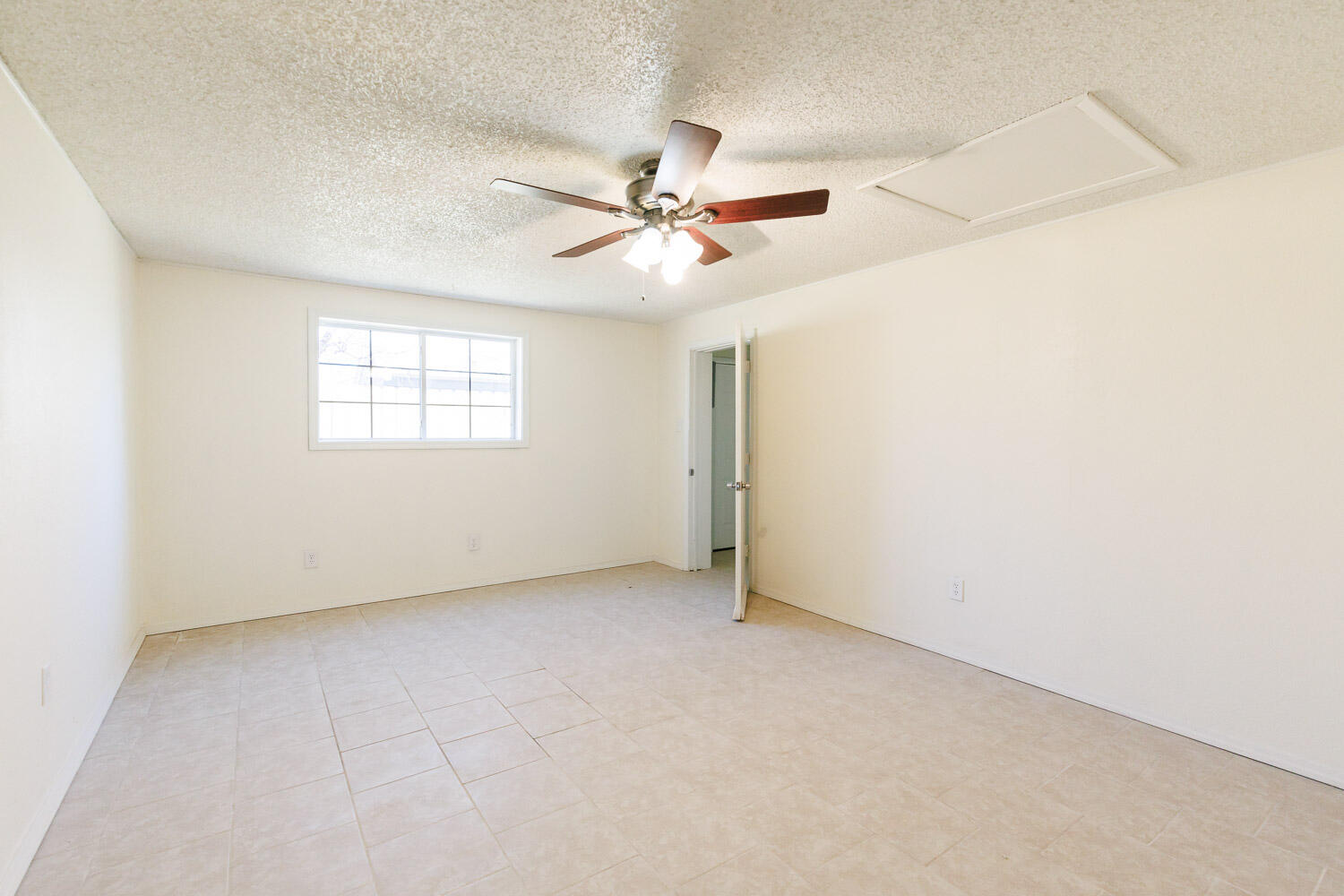 2426 24th Street, Unit A Lubbock, TX 79411 - Photo 10 of 18 10