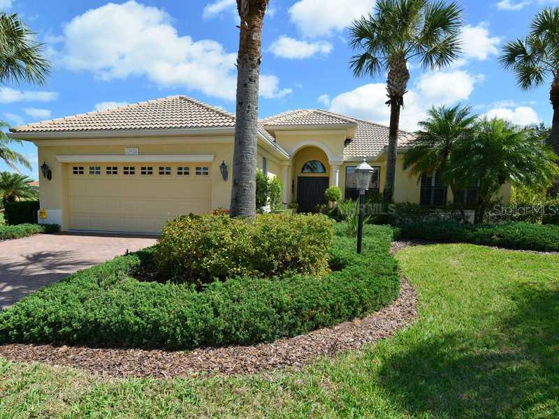 13926 Siena Loop Lakewood Ranch, FL 34202 - Photo 1 of 1 Exterior Front