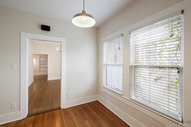 $1,850 | 121 West Woodlawn Avenue, Unit 2, San Antonio, TX 78212