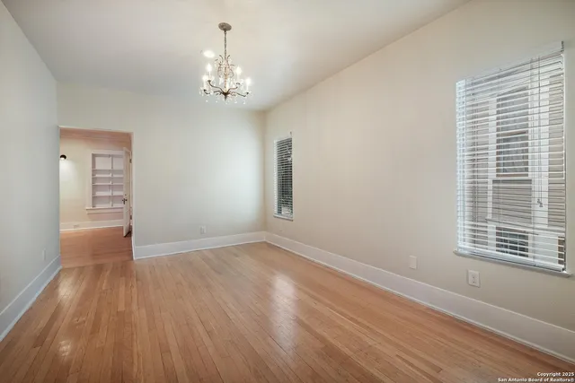 $1,850 | 121 West Woodlawn Avenue, Unit 2, San Antonio, TX 78212