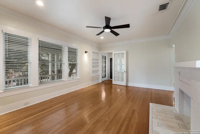 $1,850 | 121 West Woodlawn Avenue, Unit 2, San Antonio, TX 78212