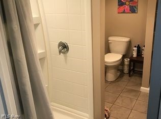 4507 Telhurst Road Cleveland, OH 44121 - Photo 25 of 35