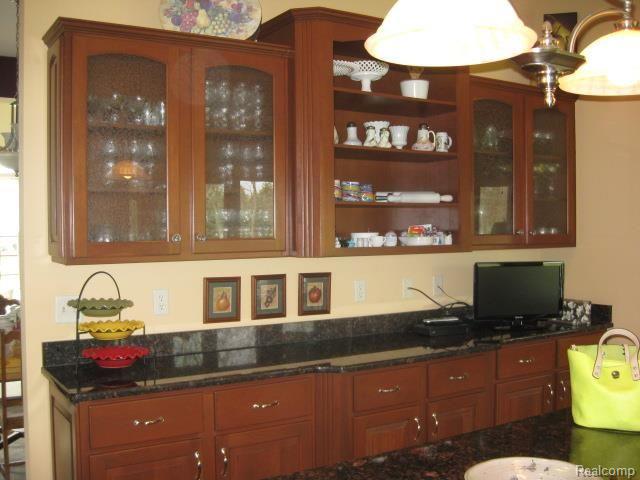 232 Golfview Way Monroe, MI 48162 - Photo 15 of 25 14a.jpg