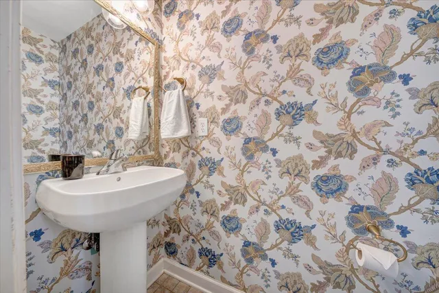 $585,000 | 1818 High Gate Lane, Salem, VA 24153