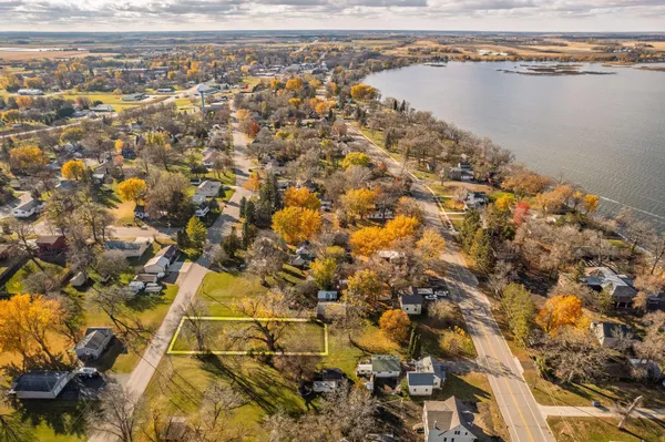 $32,000 | Tbd Main Street East, Osakis, MN 56360