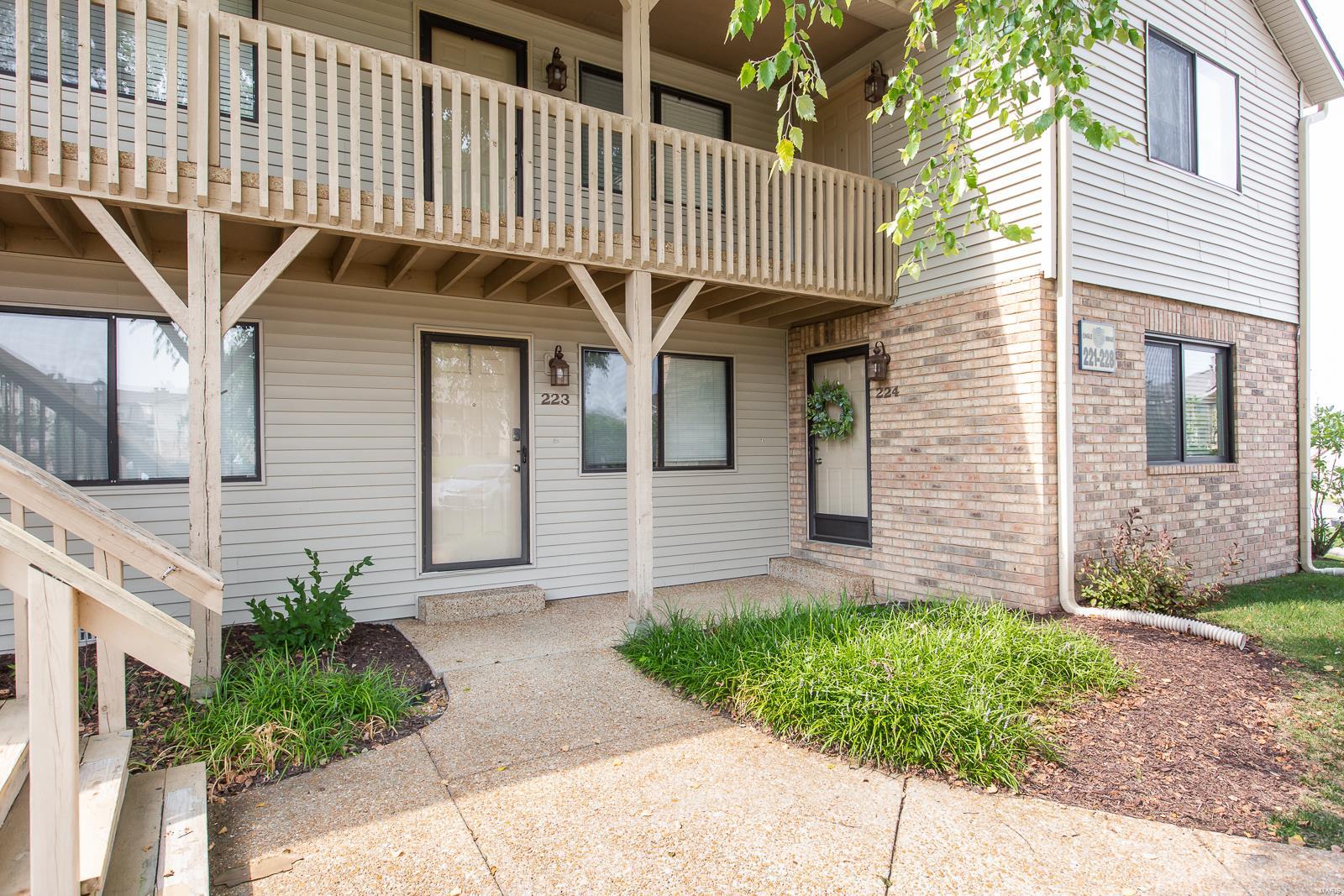 224 Eagle Ridge O'Fallon, IL 62269 - Photo 2 of 18