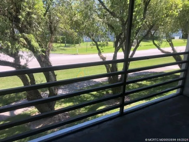 $1,700 | 1290 Southeast Parkview Place, Unit A9, Stuart, FL 34994