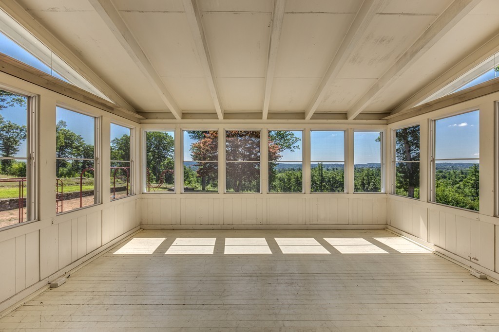 115 Winsor Road Lancaster, MA 01523 - Photo 10 of 30