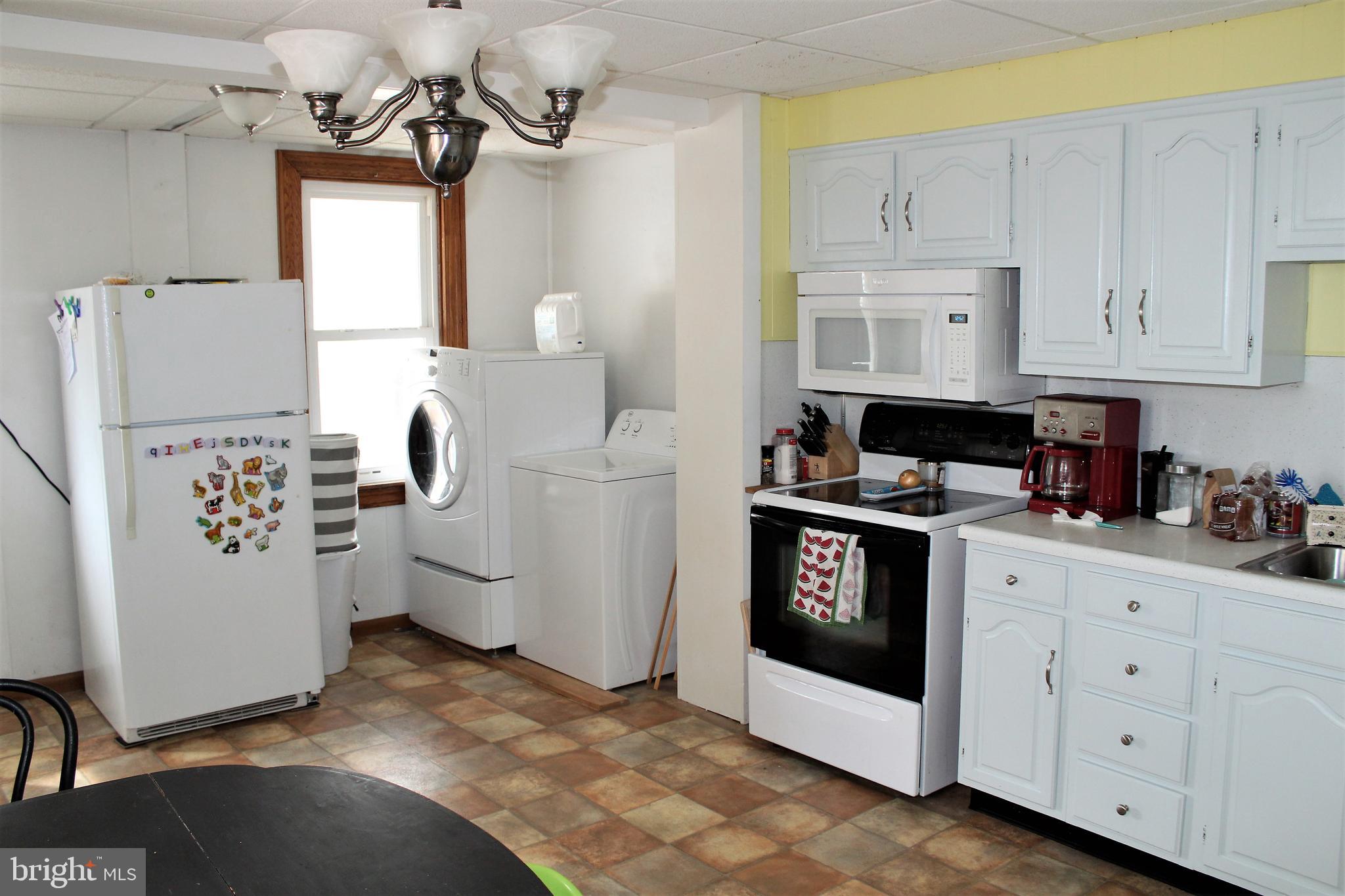 219 Ruth Avenue Hanover, PA 17331 - Photo 4 of 29 Gallery Image 4
