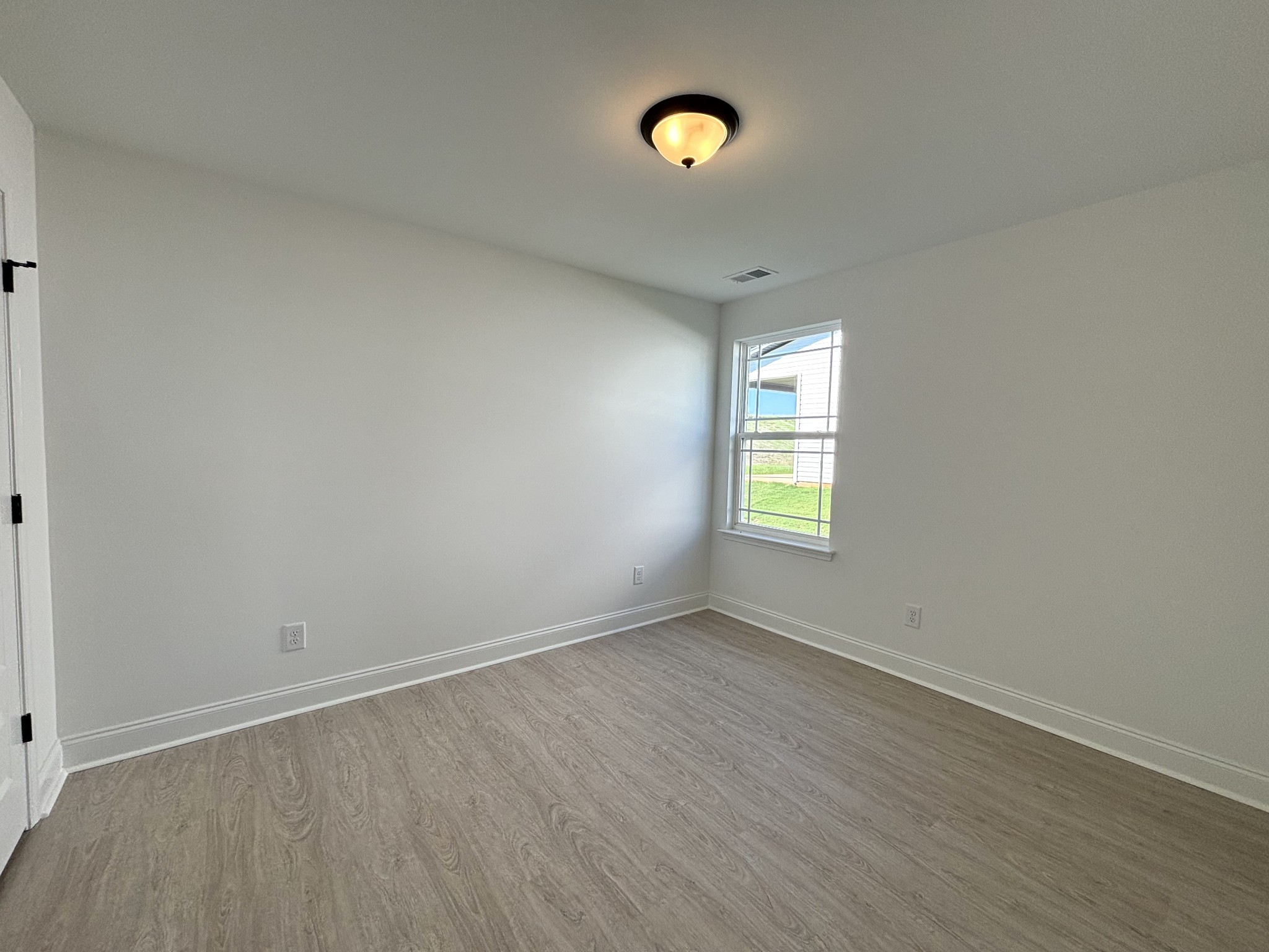 1130 Addler Drive Springfield, TN 37172 - Photo 10 of 11 Gallery Image 10