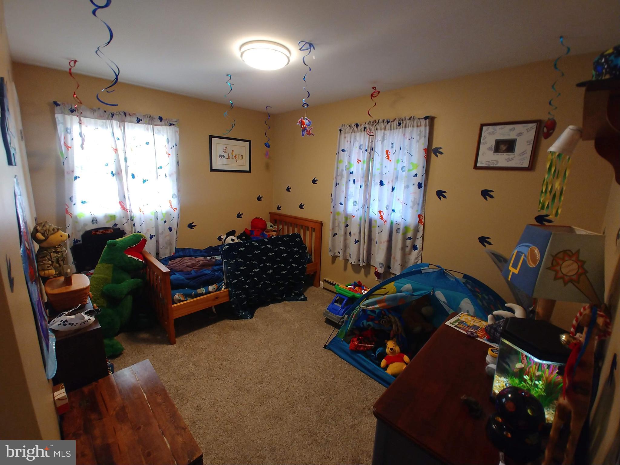 42 Jumper Road Shippensburg, PA 17257 - Photo 14 of 27 3rd Bedroom