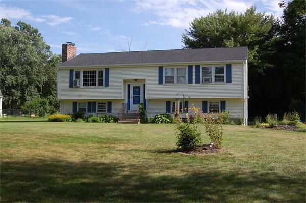 5 Juniper Brook Road Northborough, MA 01532 - Photo 1 of 16 Gallery Image 1