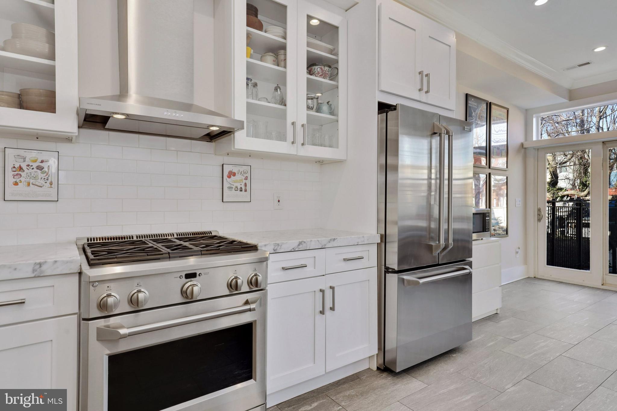 216 10th Street Northeast Washington, DC 20002 - Photo 12 of 51