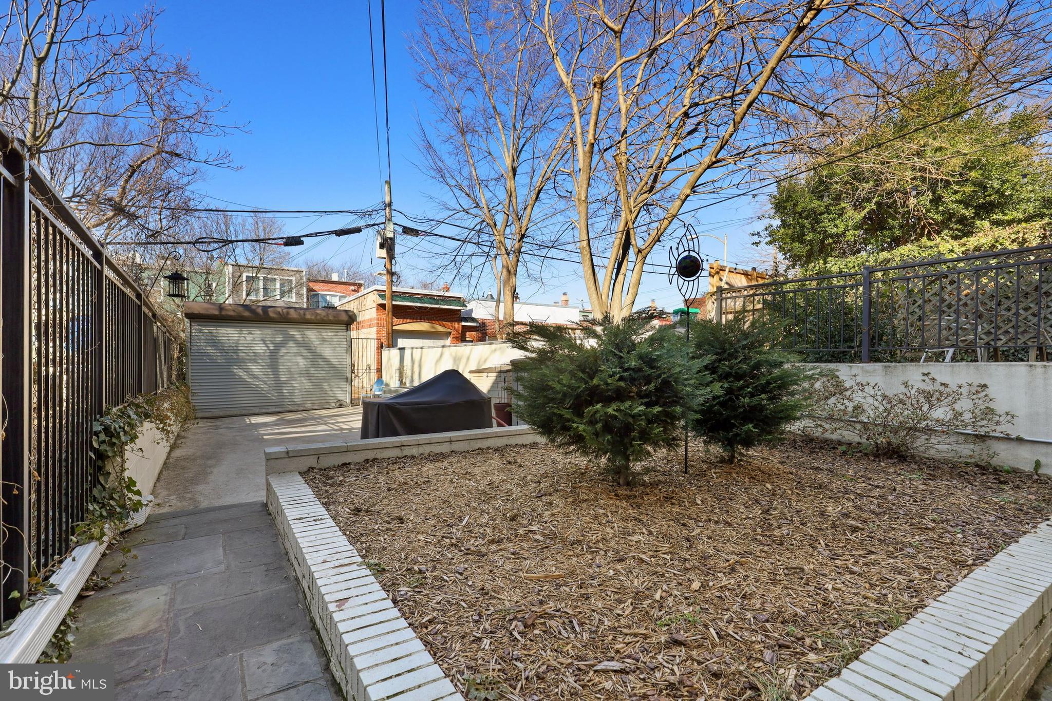 216 10th Street Northeast Washington, DC 20002 - Photo 44 of 51