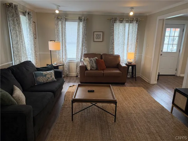$179,900 | 189 West 3rd Street, Oswego, NY 13126