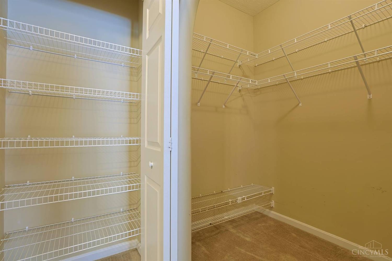7307 Hunters Ridge Lane Cincinnati, OH 45247 - Photo 19 of 69